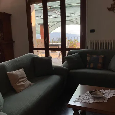 Tuscany Hills Penthouse Apartment Fivizzano